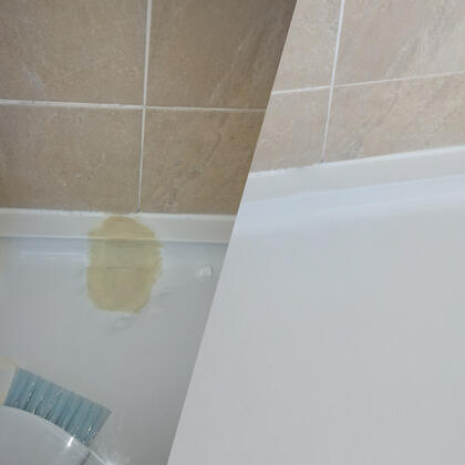 before and after picture of a shower Tray crack Repair completed in Swindon Wiltshire